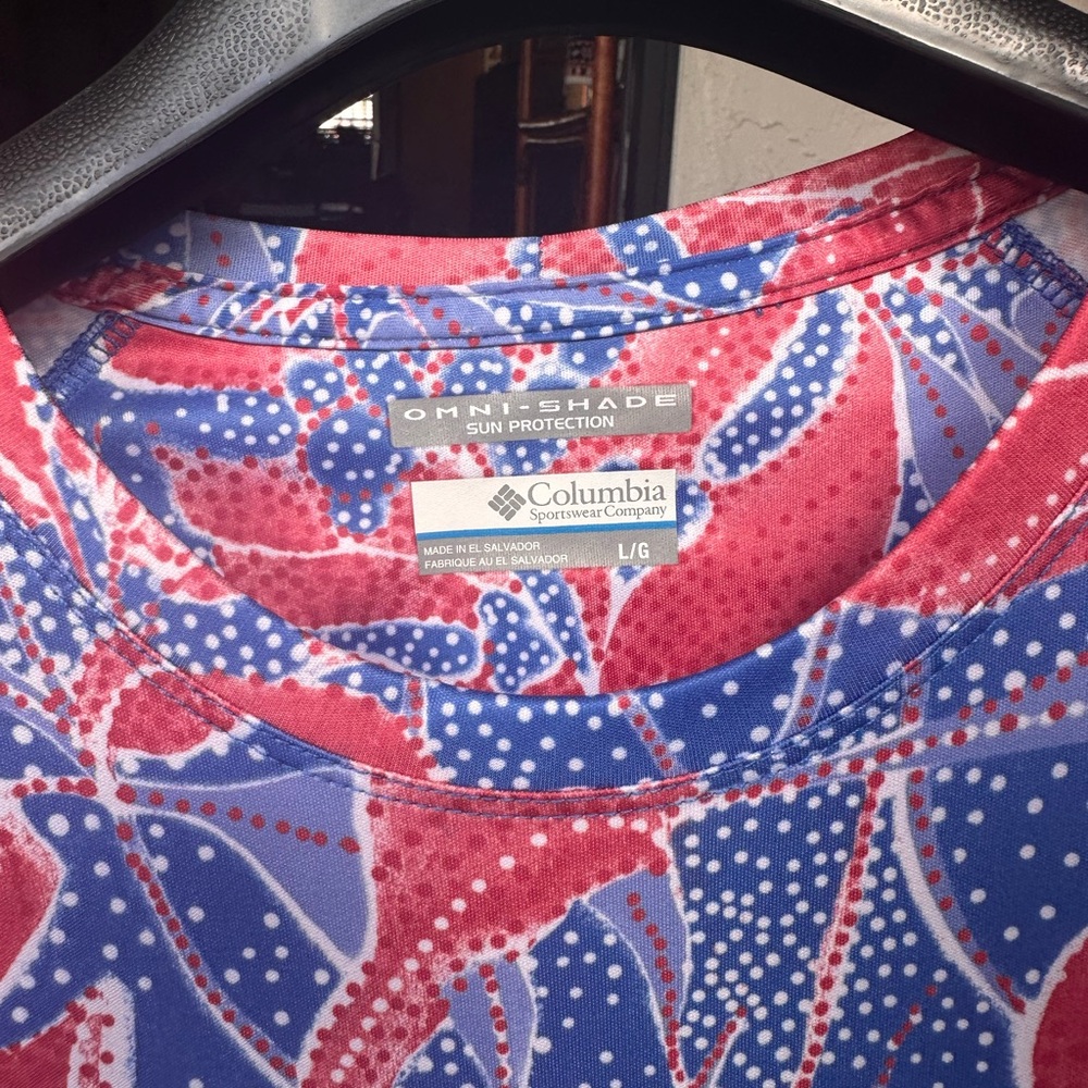 COLUMBIA | Red & Blue Floral Patterned PFG Omni-Shade Long Sleeve Shirt Size L - Picture 2 of 9